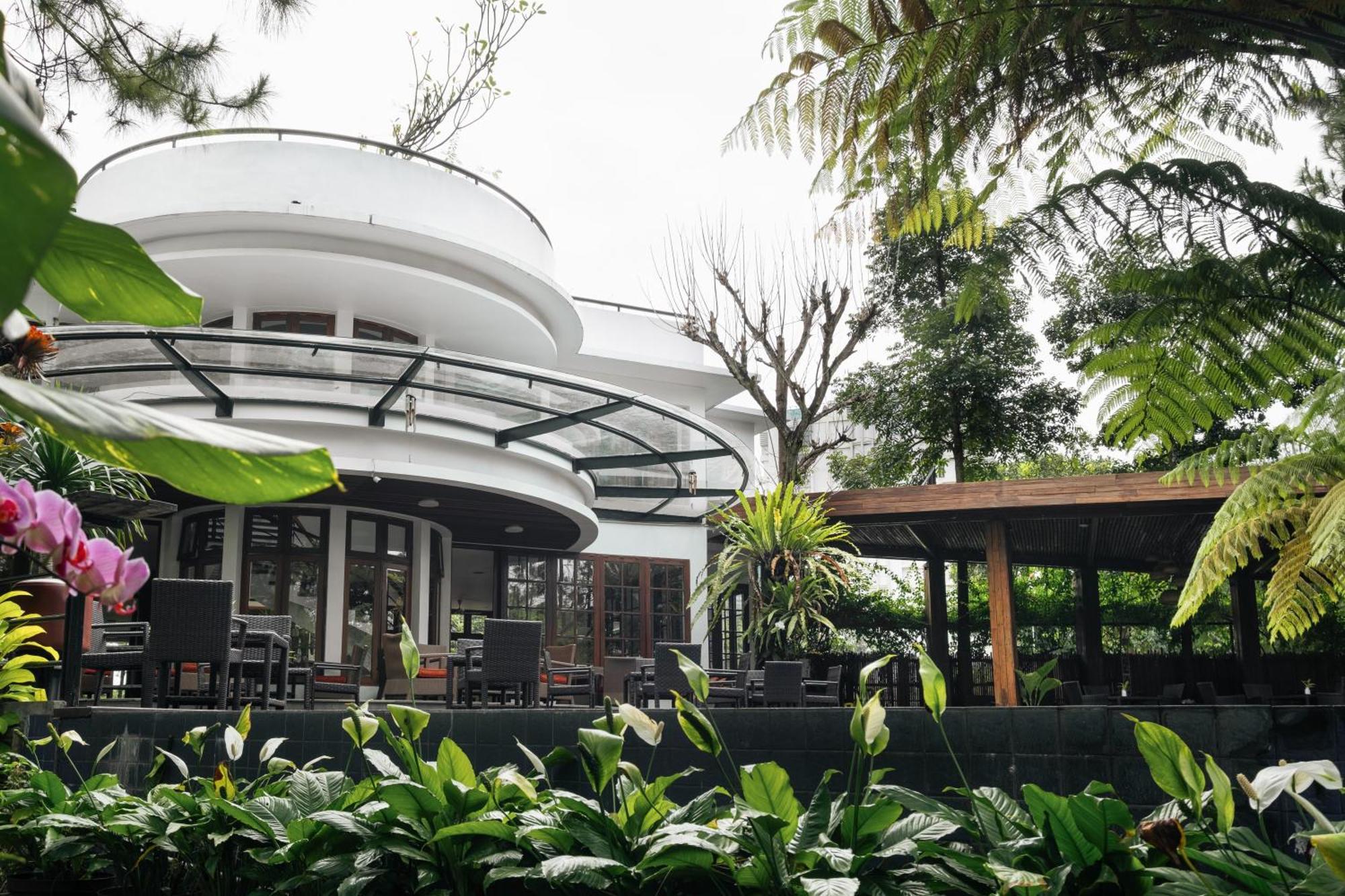 House Sangkuriang Hotel Bandung Exterior photo
