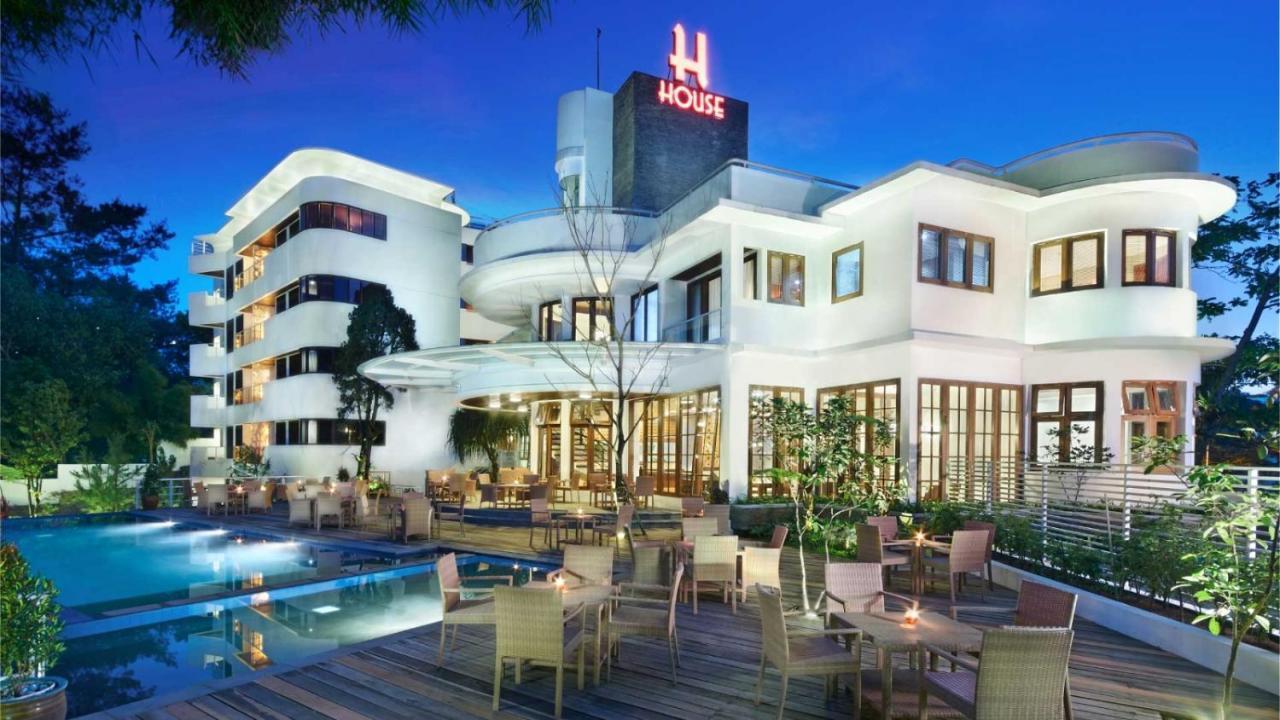 House Sangkuriang Hotel Bandung Exterior photo